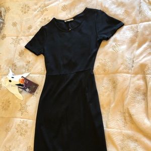 Black bodycon dress